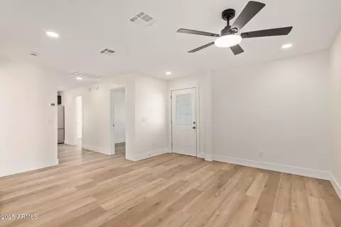 Living - 1321 W Mountain View Rd, Phoenix, AZ 85021 photo 2 of 2