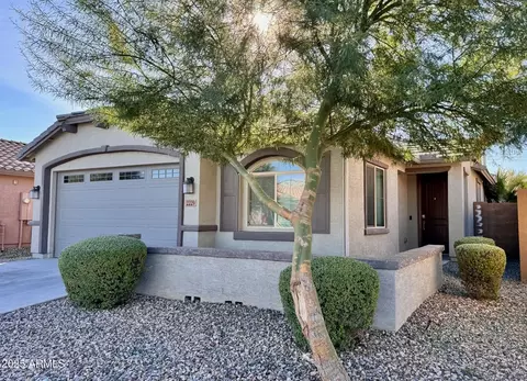 2229 W Dunbar Dr, Phoenix, AZ 85041