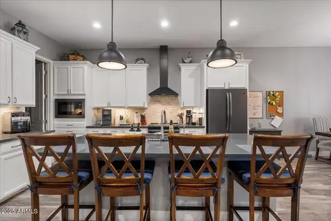 Kitchen - 934 N 104th St, Mesa, AZ 85207 photo 2 of 3
