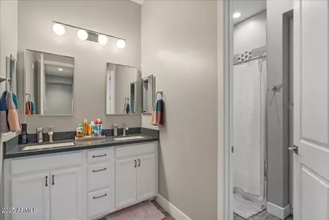 Bath - 934 N 104th St, Mesa, AZ 85207 photo 4 of 5