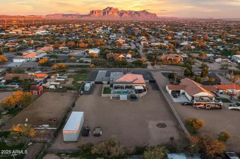 View/Area - 934 N 104th St, Mesa, AZ 85207 photo 9 of 9