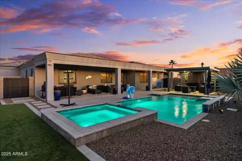 Exterior - 934 N 104th St, Mesa, AZ 85207 photo 2 of 13