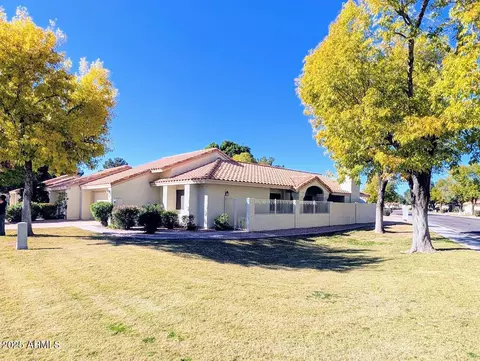 1066 E Chilton Dr, Tempe, AZ 85283