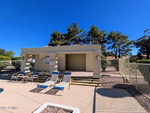 Exterior - 1066 E Chilton Dr, Tempe, AZ 85283 photo 6 of 11