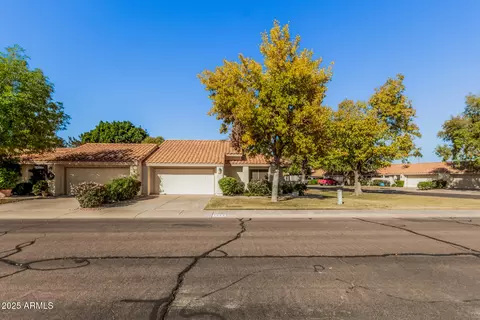 Exterior - 1066 E Chilton Dr, Tempe, AZ 85283 photo 10 of 11