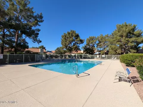 Exterior - 1066 E Chilton Dr, Tempe, AZ 85283 photo 9 of 11