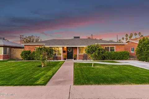 2340 E Heatherbrae Dr, Phoenix, AZ 85016