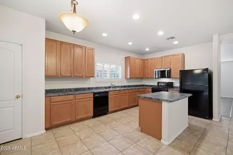 Kitchen - 1210 E Beth Dr, Phoenix, AZ 85042 photo 2 of 4
