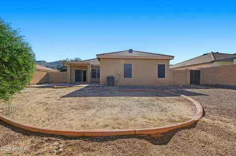 Exterior - 1210 E Beth Dr, Phoenix, AZ 85042 photo 5 of 6