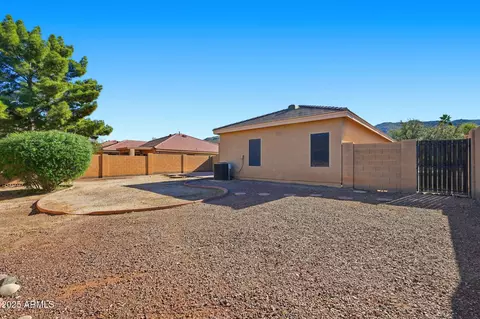 Exterior - 1210 E Beth Dr, Phoenix, AZ 85042 photo 6 of 6