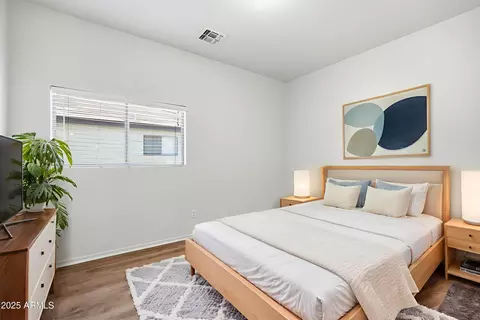 Bedroom - 1210 E Beth Dr, Phoenix, AZ 85042 photo 1 of 3
