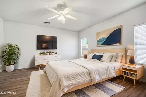 Bedroom - 1210 E Beth Dr, Phoenix, AZ 85042 photo 2 of 3