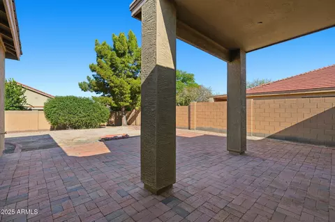 Exterior - 1210 E Beth Dr, Phoenix, AZ 85042 photo 3 of 6