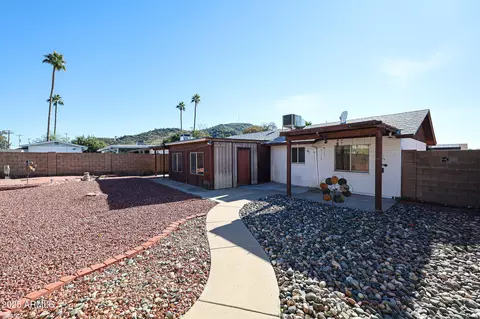Exterior - 2012 W Aster Dr, Phoenix, AZ 85029 photo 6 of 10