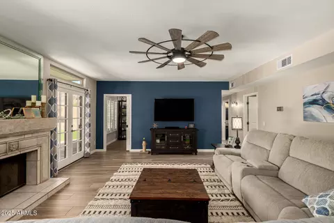 Living - 408 E South Fork Dr, Phoenix, AZ 85048 photo 4 of 4