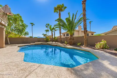 Exterior - 408 E South Fork Dr, Phoenix, AZ 85048 photo 11 of 12