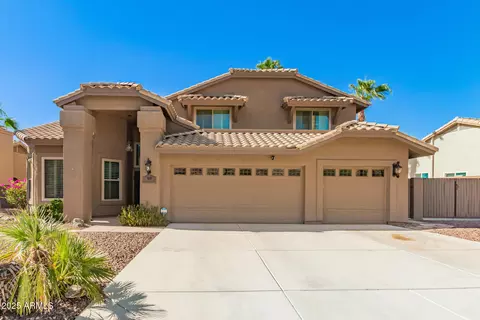 Exterior - 408 E South Fork Dr, Phoenix, AZ 85048 photo 2 of 12