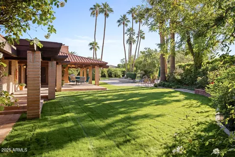 Exterior - 5401 E Mariposa St, Phoenix, AZ 85018 photo 10 of 15