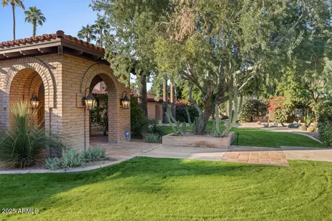 5401 E Mariposa St, Phoenix, AZ 85018