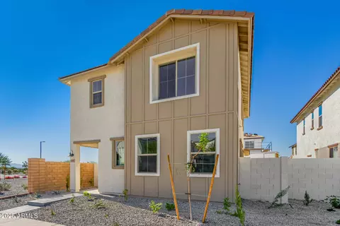 Exterior - 15611 S 180th Ln, Goodyear, AZ 85338 photo 4 of 7