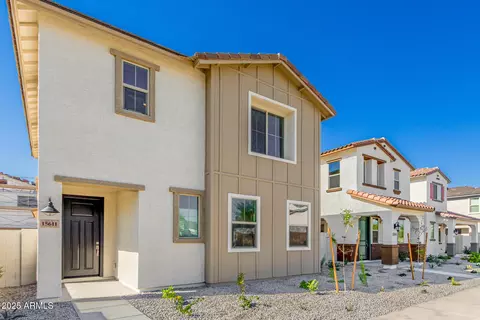 Exterior - 15611 S 180th Ln, Goodyear, AZ 85338 photo 3 of 7