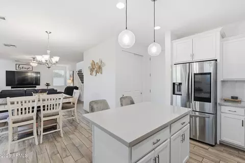 Kitchen - 9460 E Tumeric Ave, Mesa, AZ 85212 photo 6 of 6
