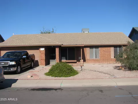 8736 W Michelle Dr, Peoria, AZ 85382