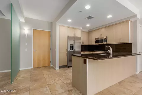 7117 E Rancho Vista Dr #5007, Scottsdale, AZ 85251