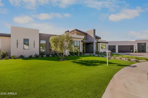 Exterior - 6260 S Key Biscayne Ct, Gilbert, AZ 85298 photo 2 of 15