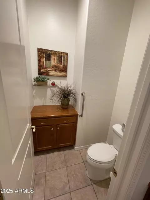 Bath - 4146 E Azalea Dr E, Gilbert, AZ 85298 photo 1 of 4