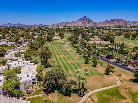 5223 N 24th St #206, Phoenix, AZ 85016