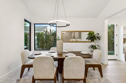 Dining - 6313 N 10th Dr, Phoenix, AZ 85013 photo 1 of 2