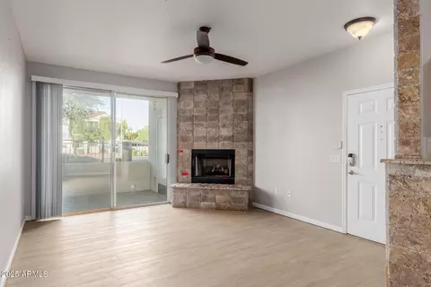 2929 W Yorkshire Dr #1010, Phoenix, AZ 85027