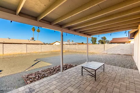 Exterior - 6946 W Merrell St, Phoenix, AZ 85033 photo 6 of 10