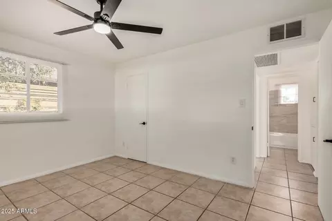 2009 E Clarendon Ave, Phoenix, AZ 85016 photo 16