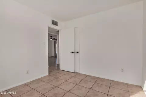 2009 E Clarendon Ave, Phoenix, AZ 85016 photo 19