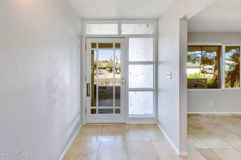 Entry Way - 3961 E Becker Ln, Phoenix, AZ 85028 photo 1 of 1