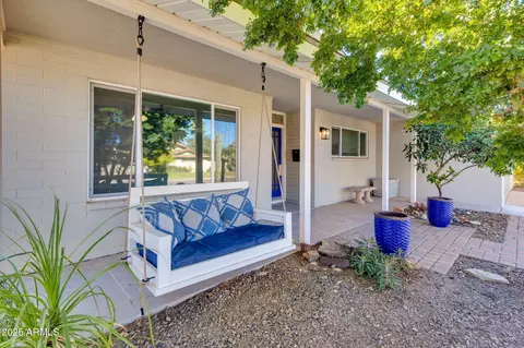 Exterior - 3961 E Becker Ln, Phoenix, AZ 85028 photo 5 of 15