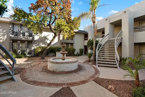 5217 N 24th St #104, Phoenix, AZ 85016