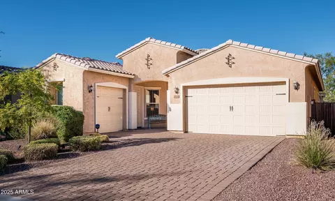 2526 W Balao Dr, Phoenix, AZ 85085