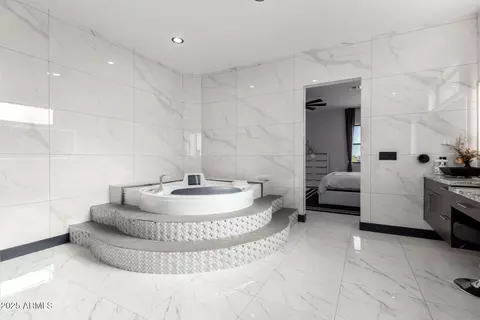 Bath - 629 N Bruner Rd, Buckeye, AZ 85396 photo 2 of 2
