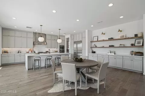 6143 E Waller Ln, Phoenix, AZ 85054