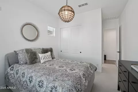 Bedroom - 6143 E Waller Ln, Phoenix, AZ 85054 photo 2 of 10