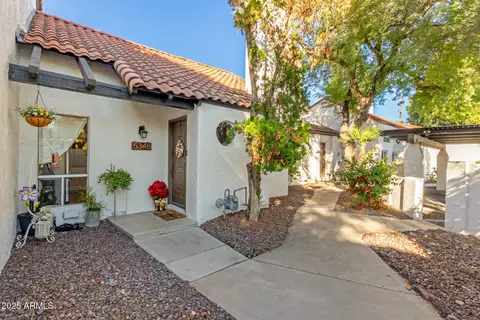 Exterior - 5348 N 3rd Ave, Phoenix, AZ 85013 photo 1 of 10