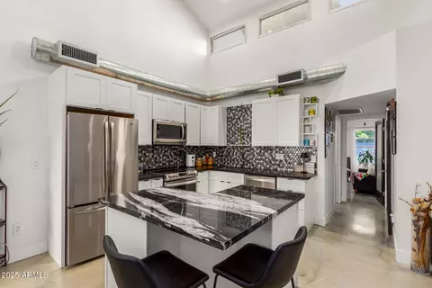 Kitchen - 5348 N 3rd Ave, Phoenix, AZ 85013 photo 3 of 4