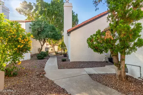 Exterior - 5348 N 3rd Ave, Phoenix, AZ 85013 photo 2 of 10