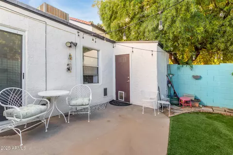 Exterior - 5348 N 3rd Ave, Phoenix, AZ 85013 photo 5 of 10