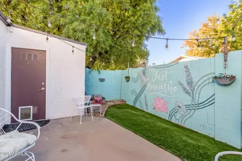 Exterior - 5348 N 3rd Ave, Phoenix, AZ 85013 photo 4 of 10