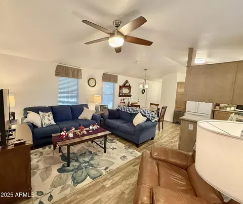 16005 N 32nd St #9, Phoenix, AZ 85032