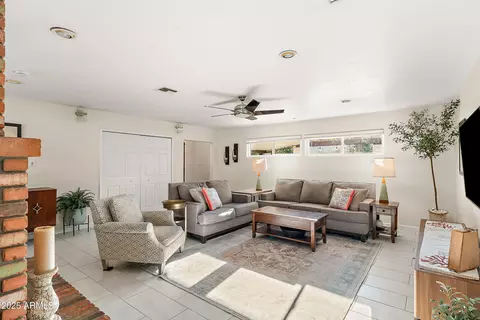 8051 N 14th Ave, Phoenix, AZ 85021 photo 12